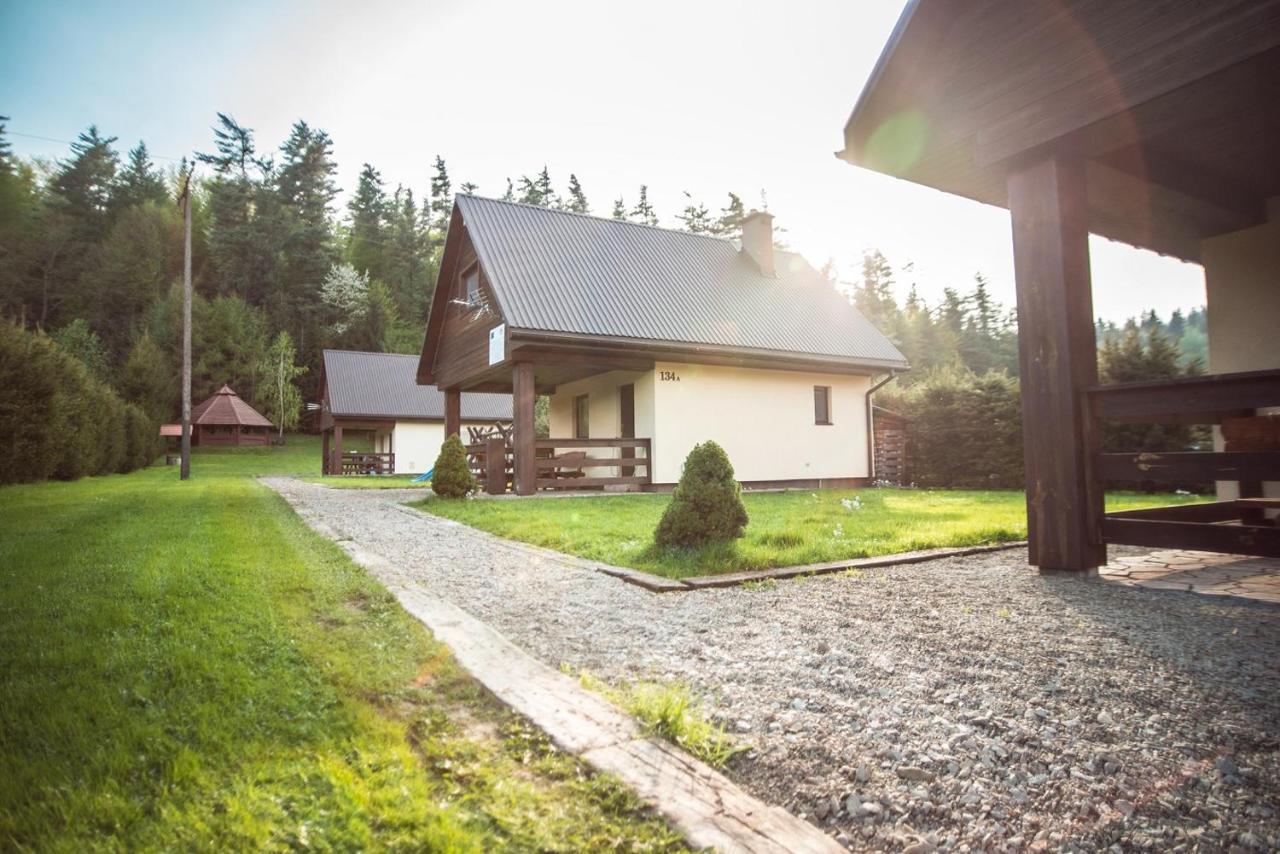 Domki Pod Lasem Lesko Bagian luar foto