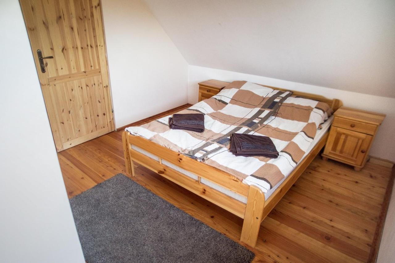 Domki Pod Lasem Lesko Bagian luar foto